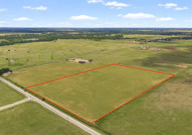Homes for sale in Duncan, OK | 1 W Fuller Rd, Duncan, OK 73533 | MLS# 1233898