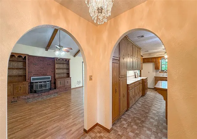 5th image of 7489 County Road 1620, Roff, OK 74865 | MLS# 1233901