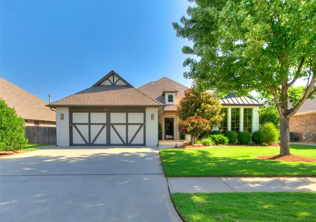 Photo 1 of Sale Pending at 929 Nw 195th Place, Edmond, OK 73012 | MLS# 1233920 | Listing updated on 2026-09-02