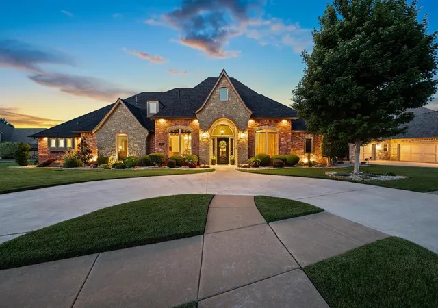 3rd image of 4216 Frisco Bridge Blvd, Edmond, OK 73034 | MLS# 1233932