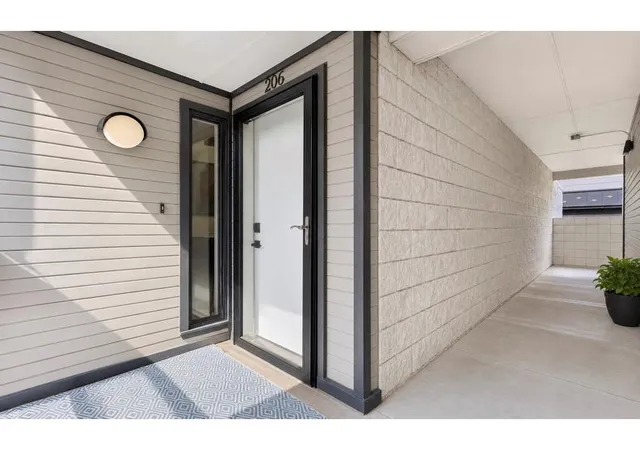 16th image of 931 Nw 7th St #206, Oklahoma City, OK 73106 | MLS# 1233936