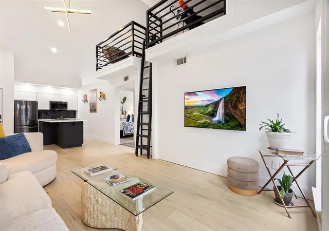 Photo 1 of Condo for sale at 931 Nw 7th Street #206, Oklahoma City, OK 73106 | MLS# 1233936 | Listing updated on 2026-10-19