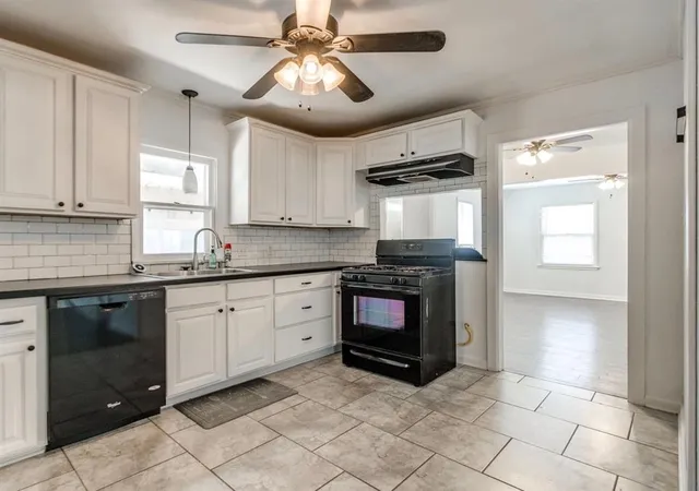 Photo 3 of Sale Pending at 2608 Ne 21st Street, Oklahoma City, OK 73111 | MLS# 1233941 | Listing updated on 2026-08-24