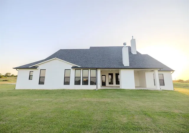 Photo 5 of Sale Pending at 21087 N County Rd 3180, Pauls Valley, OK 73075 | MLS# 1233978 | Listing updated on 2026-08-28