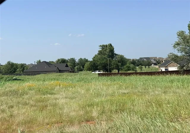 1st image of 4615 Ranchero Dr, Edmond, OK 73025 | MLS# 1233990