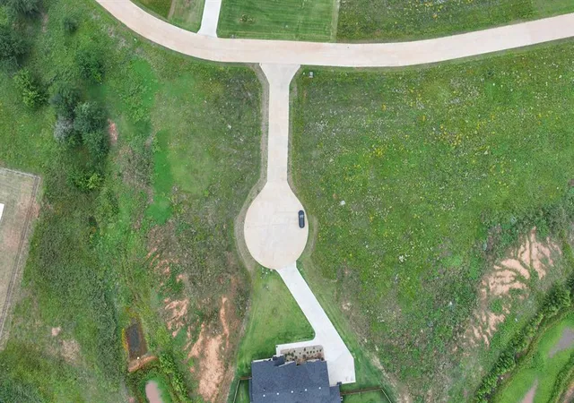Photo 2 of Land for sale at 4911 Ranchero Dr, Edmond, OK 73025 | MLS# 1233996 | Listing updated on 2026-08-18