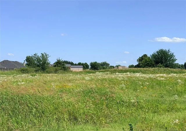1st image of 9593 Monterey Dr, Edmond, OK 73025 | MLS# 1233998