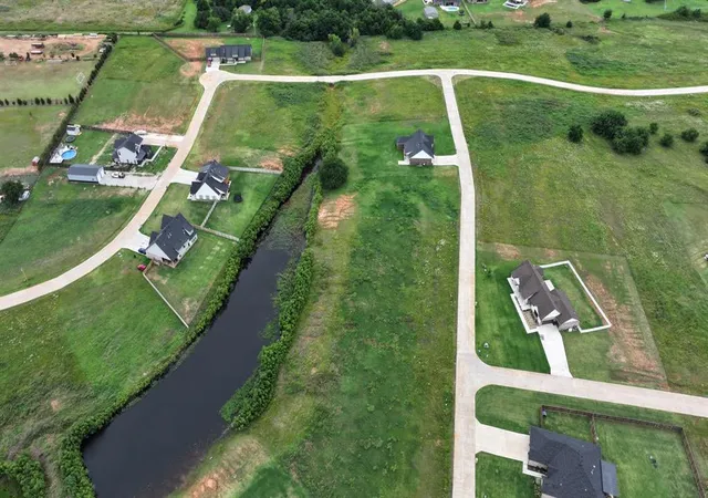 Photo 1 of Land for sale at 4688 Ranchero Dr, Edmond, OK 73025 | MLS# 1234005 | Listing updated on 2026-08-18