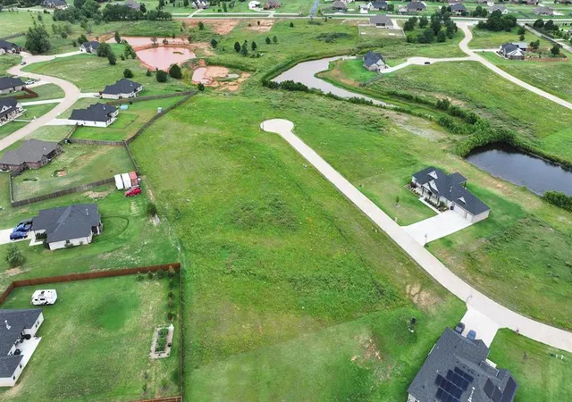 Photo 1 of Land for sale at 9648 Vista Reach, Edmond, OK 73025 | MLS# 1234014 | Listing updated on 2026-10-09
