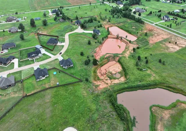 Land for sale at 4620 Vista Reach Cir, Edmond, OK 73025 | MLS# 1234017