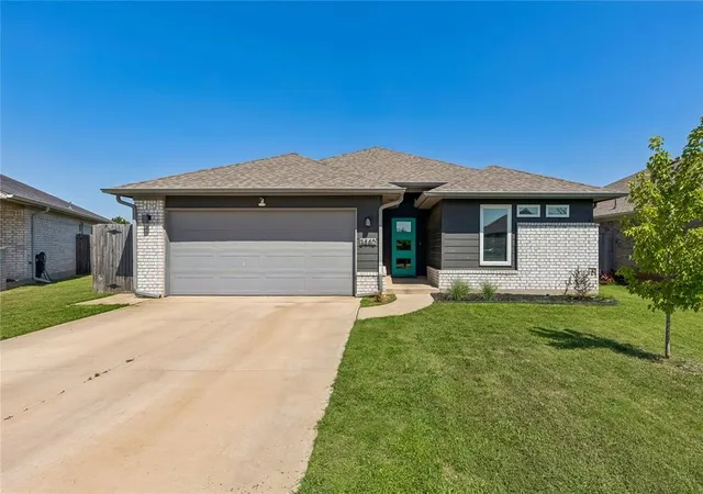 Photo 2 of Single family home for sale at 3440 Pagoda Pead Dr, Yukon, OK 73099 | MLS# 1234037 | Listing updated on 2026-08-04