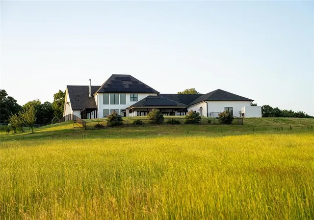 1st image of 589 E Three Mile Rd, Durant, OK 74701 | MLS# 1234082