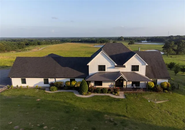 3rd image of 589 E Three Mile Rd, Durant, OK 74701 | MLS# 1234082