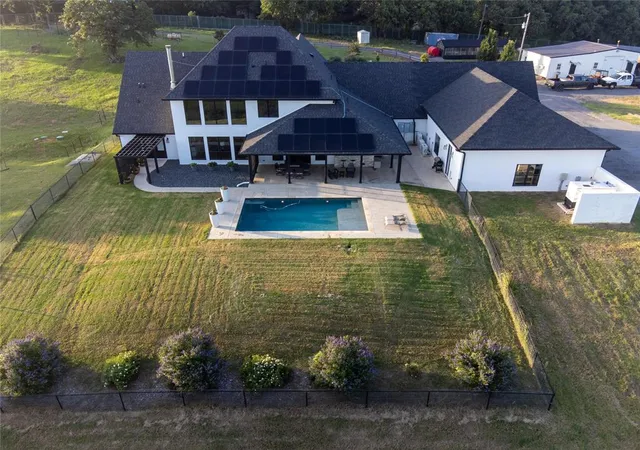 5th image of 589 E Three Mile Rd, Durant, OK 74701 | MLS# 1234082