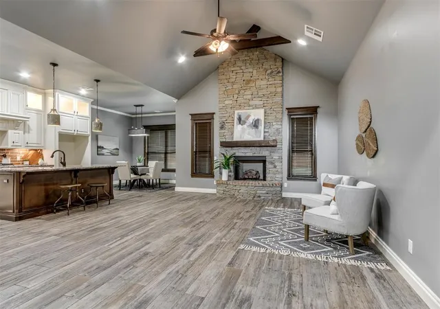 3rd image of 4613 Hambletonian Ln, Mustang, OK 73064 | MLS# 1234092