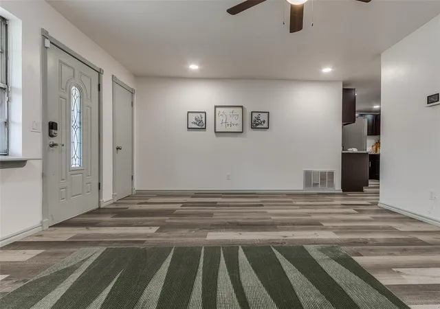 Photo 4 of Single family home for sale at 2913 SE 45th Street, Oklahoma City, OK 73129 | MLS# 1234104 | Listing updated on 2026-09-07