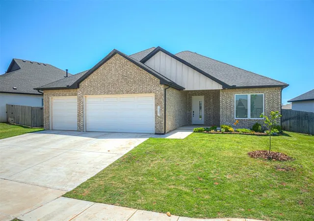 Photo 1 of Single family home for sale at 15401 Jasper Ln, Edmond, OK 73013 | MLS# 1234119 | Listing updated on 2026-08-10