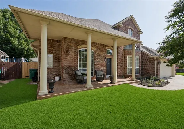 2nd image of 9105 Sw 27th St, Oklahoma City, OK 73128 | MLS# 1234127
