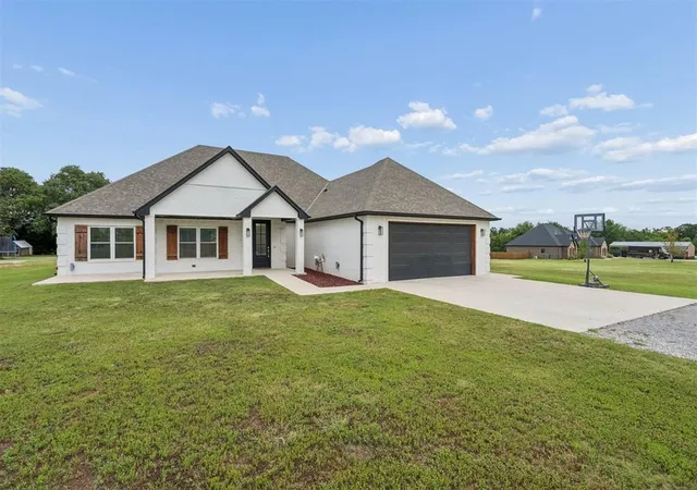 Homes for sale in Tecumseh, OK | 37654 New Hope Rd, Tecumseh, OK 74873 | MLS# 1234129