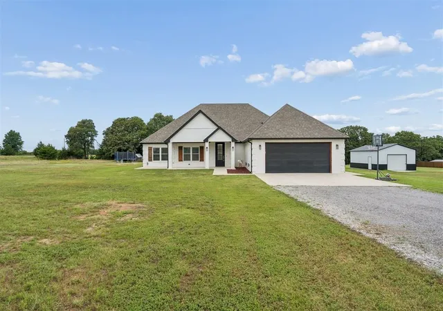 Homes for sale in Tecumseh, OK | 37654 New Hope Rd, Tecumseh, OK 74873 | MLS# 1234129