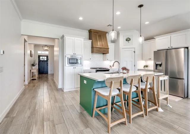 Photo 4 of Sale Pending at 18412 Autumn Grv Dr, Edmond, OK 73012 | MLS# 1234133 | Listing updated on 2026-08-27