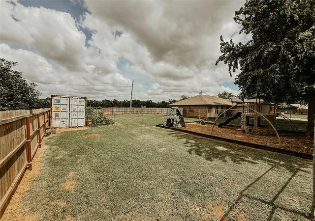 29th image of 610 Se 7th St, Lexington, OK 73051 | MLS# 1234138