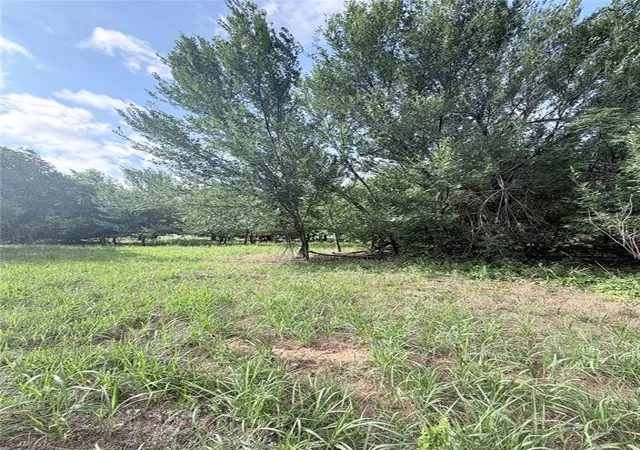 Homes for sale in Anadarko, OK | 602 Sw Ninth St, Anadarko, OK 73005 | MLS# 1234143