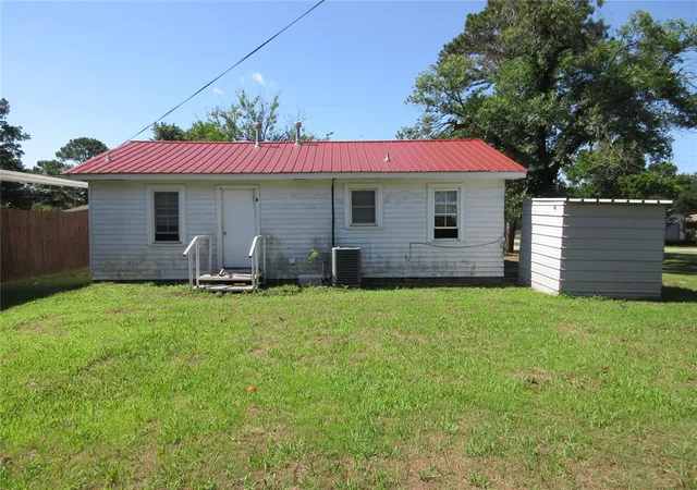 Homes for sale in Tecumseh, OK | 301 E Tennyson Ave, Tecumseh, OK 74873 | MLS# 1234147