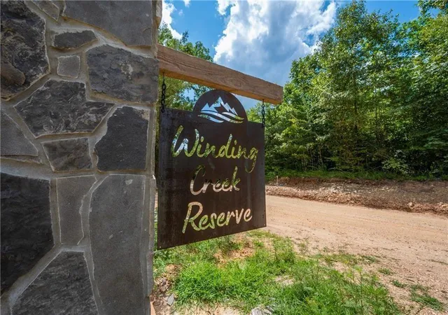 Homes for sale in Broken Bow, OK | 135 Crooked Stick Trl, Broken Bow, OK 74728 | MLS# 1234148