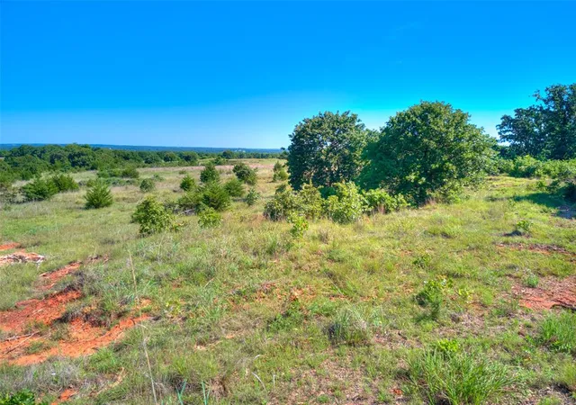 2nd image of 4 Ne 164th St, Luther, OK 73054 | MLS# 1234154