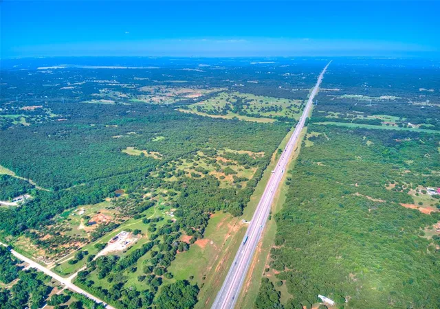 3rd image of 5 Ne 164Th St, Luther, OK 73054 | MLS# 1234156