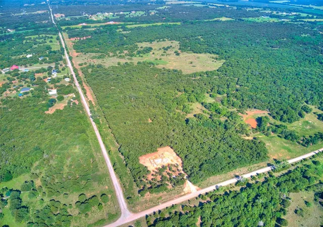 2nd image of 8 Ne 164th St, Luther, OK 73054 | MLS# 1234160