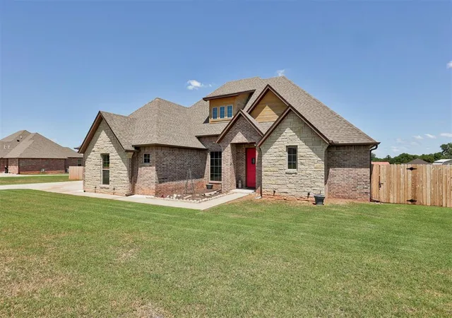 4th image of 12859 Meadow Ridge Dr, Shawnee, OK 74804 | MLS# 1234188