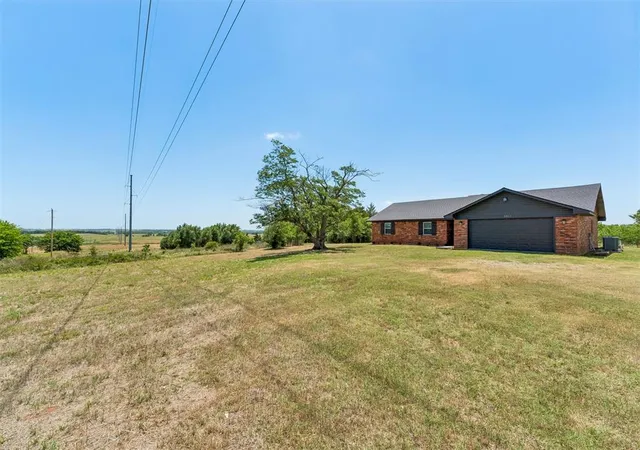 2nd image of 2814 County Street 2870 Street, Chickasha, OK 73018 | MLS# 1234209