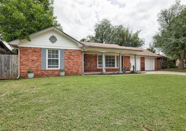 Photo 3 of Sale Pending at 2304 Barclay Rd, Oklahoma City, OK 73120 | MLS# 1234220 | Listing updated on 2026-08-11