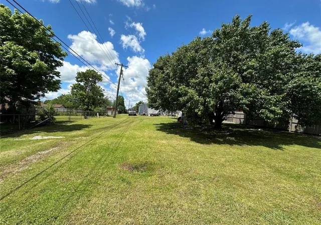 Photo 3 of Land for sale at 2418 Ellis Dr, Shawnee, OK 74804 | MLS# 1234231 | Listing updated on 2026-06-18