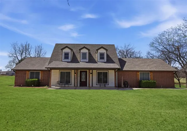 1st image of 319 E Cedar Dr, Tuttle, OK 73089 | MLS# 1234246