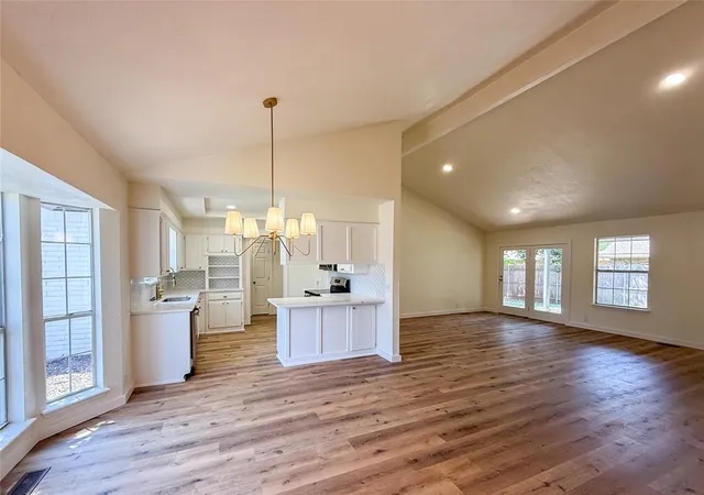 Photo 3 of Single family home for sale at 117 N Grand Frk Dr, Edmond, OK 73003 | MLS# 1234258 | Listing updated on 2026-08-26