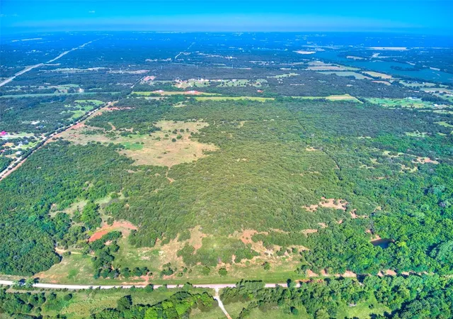 2nd image of 6 N Indian Meridian Rd, Luther, OK 73054 | MLS# 1234290
