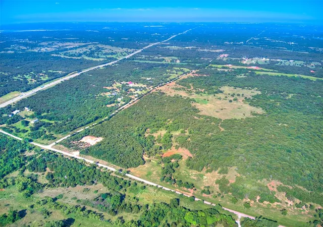 3rd image of 6 N Indian Meridian Rd, Luther, OK 73054 | MLS# 1234290
