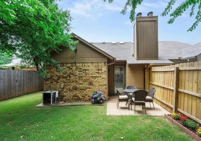4th image of 1030 Pruett Dr, Edmond, OK 73003 | MLS# 1234303