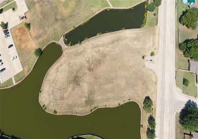 4th image of Landon Ln, Yukon, OK 73099 | MLS# 1234305