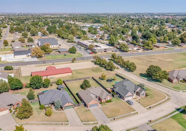 23rd image of 1240 Penny Ln, El Reno, OK 73036 | MLS# 1234308