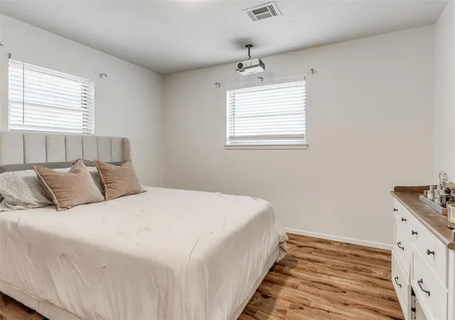 Photo 4 of Sale Pending at 1333 NW 104th Terrace, Oklahoma City, OK 73114 | MLS# 1234320 | Listing updated on 2026-09-08