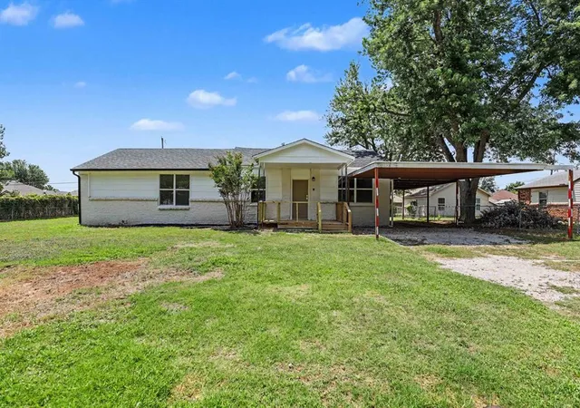 Photo 2 of Single family home for sale at 10346 Bellview Dr, Oklahoma City, OK 73130 | MLS# 1234345 | Listing updated on 2026-06-16