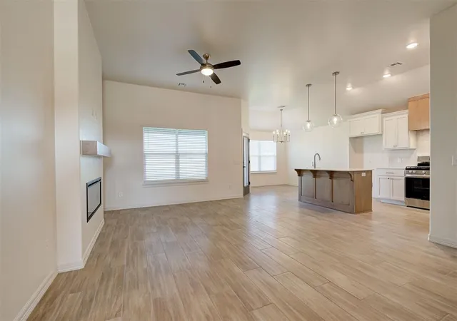 Photo 5 of Single Family Residence at 12101 Birch St, Yukon, OK 73099 | MLS# 1234352 | | Sold on 2026-07-24