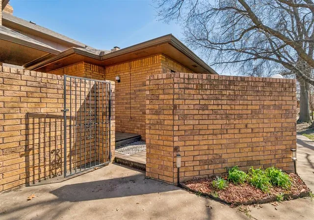 Homes for sale in Norman, OK | 1899 Saddleback Blvd, Norman, OK 73072