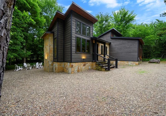 1st image of 136 Morning Berry Trl, Broken Bow, OK 74728 | MLS# 1234387