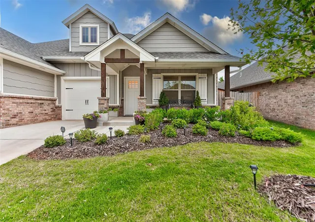 3rd image of 12413 Sw 30Th St, Yukon, OK 73099 | MLS# 1234399