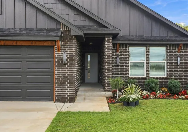 Photo 3 of Single family home for sale at 1200 Wisteria Way, Noble, OK 73068 | MLS# 1234406 | Listing updated on 2026-10-20